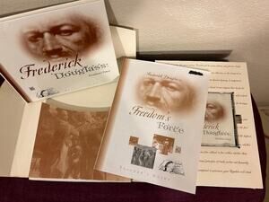 Vtg 1998 Frederick Douglass Freedom Force CD-ROM & Book Set, TimeLife Education